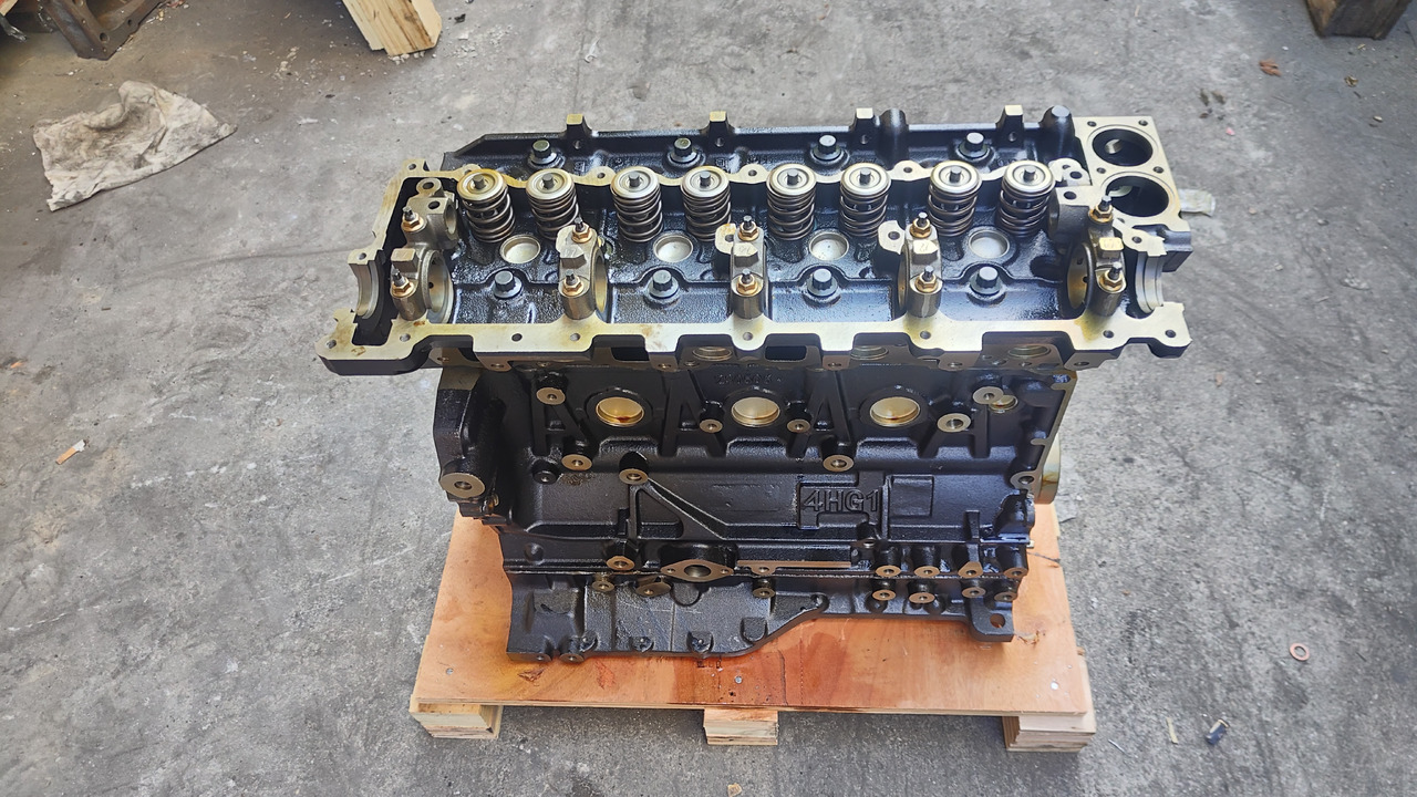 ISUZU 4HG1 - Dzinējs - Ekskavators: foto 1 ISUZU 4HG1 - Dzinējs - Ekskavators: foto 1