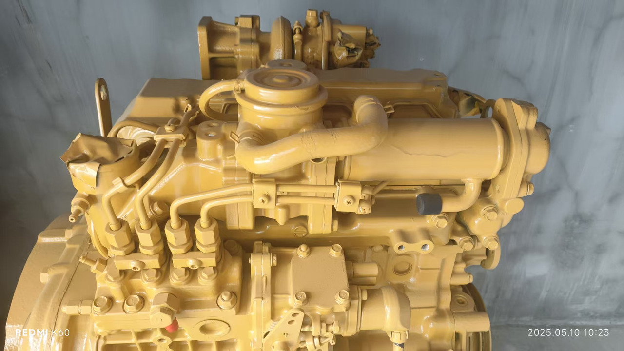 KUBOTA V2607 - Dzinējs - Mini-ekskavators: foto 3 KUBOTA V2607 - Dzinējs - Mini-ekskavators: foto 3