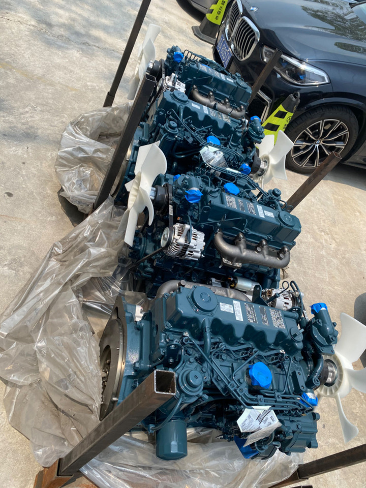 KUBOTA V3600 - Dzinējs - Ekskavators: foto 4 KUBOTA V3600 - Dzinējs - Ekskavators: foto 4