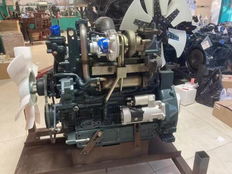 KUBOTA V3800 - Dzinējs - Ekskavators: foto 1 KUBOTA V3800 - Dzinējs - Ekskavators: foto 1
