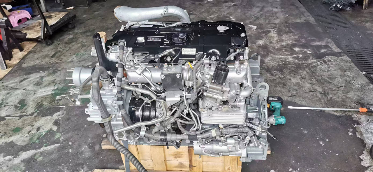 MITSUBISHI 4M50 - Dzinējs - Ekskavators: foto 4 MITSUBISHI 4M50 - Dzinējs - Ekskavators: foto 4