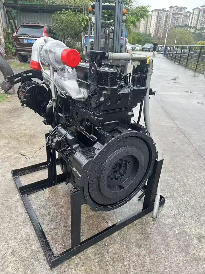 MITSUBISHI D04 - Dzinējs - Ekskavators: foto 2 MITSUBISHI D04 - Dzinējs - Ekskavators: foto 2