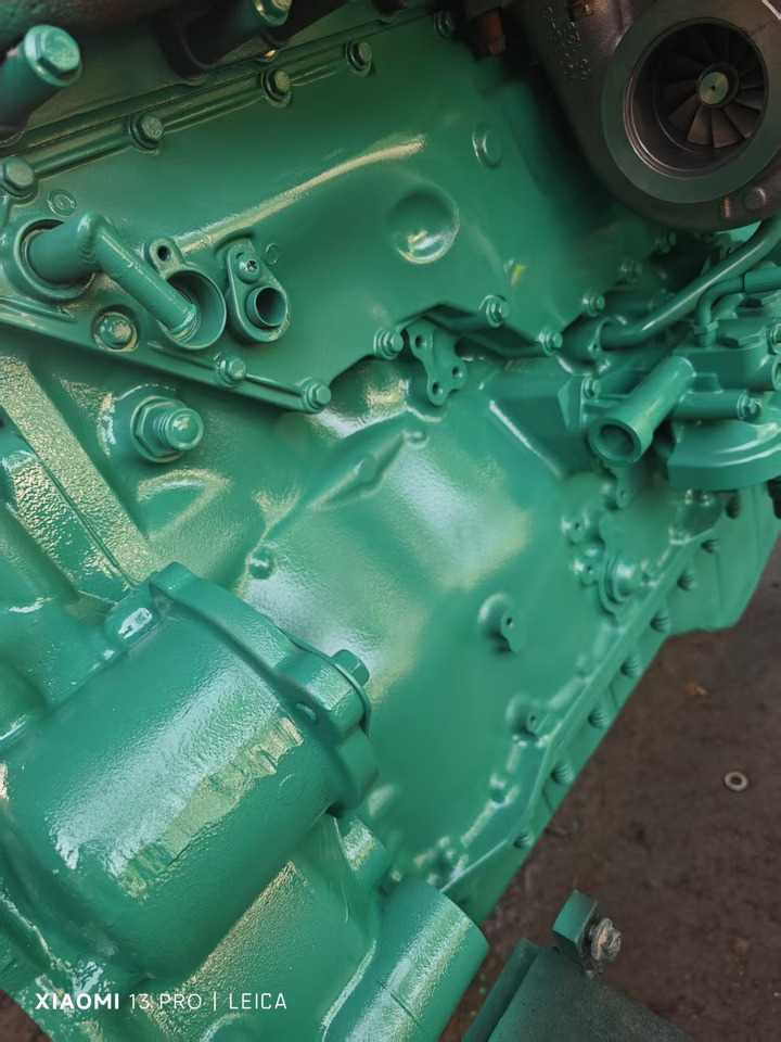 VOLVO D12D - Dzinējs - Ekskavators: foto 3 VOLVO D12D - Dzinējs - Ekskavators: foto 3