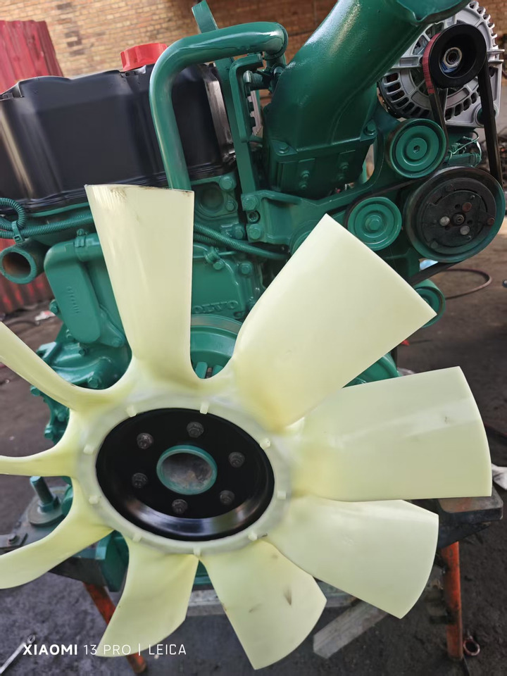 VOLVO D12D - Dzinējs - Ekskavators: foto 5 VOLVO D12D - Dzinējs - Ekskavators: foto 5