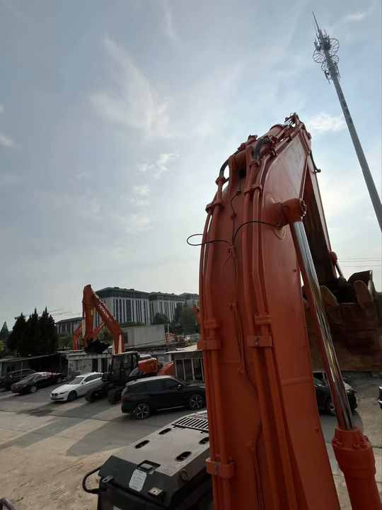 100% Original Japanese Made Used Hitachi ZX470-5G Excavator in Heavy Equipment ZX470-5G Used Excavator with Cheap Price on Sale - Kāpurķēžu ekskavators: foto 4 100% Original Japanese Made Used Hitachi ZX470-5G Excavator in Heavy Equipment ZX470-5G Used Excavator with Cheap Price on Sale - Kāpurķēžu ekskavators: foto 4