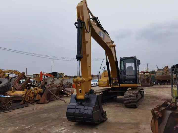 15tons Excavator Used Caterpillar CAT315D 315D2GC Hydraulic Crawler Secondhand Digger Machine Excavadora Cater - Kāpurķēžu ekskavators: foto 2 15tons Excavator Used Caterpillar CAT315D 315D2GC Hydraulic Crawler Secondhand Digger Machine Excavadora Cater - Kāpurķēžu ekskavators: foto 2