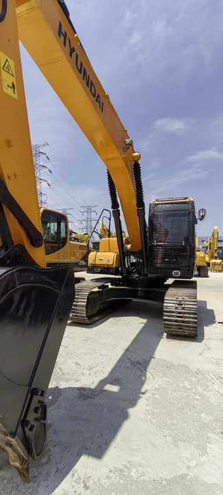 Ekskavators 90% New HYUNDAI 215 Used Excavator Mining Construction Excavators, Strong Power, Low Price, and Very Good Quality: foto 6