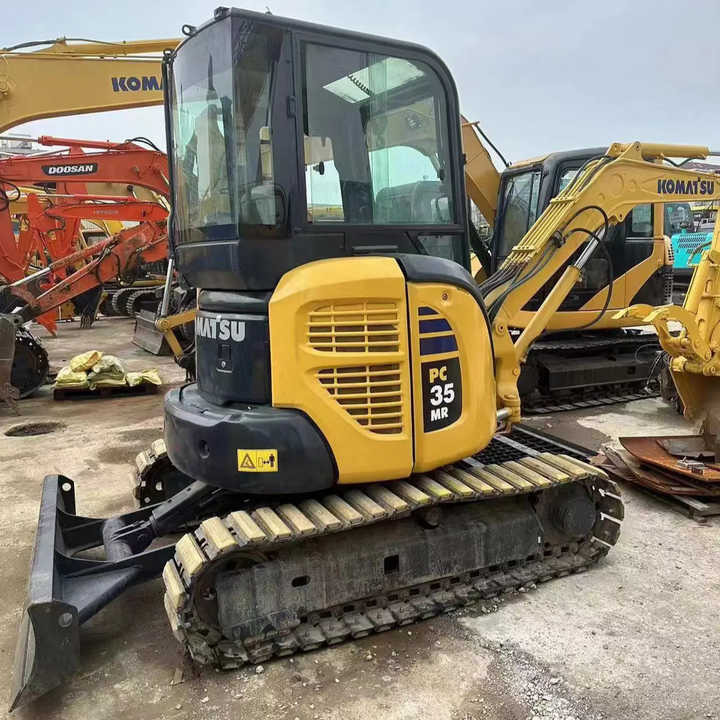 Best Quality Komatsu PC35mr Used Mini Excavator Earth-moving Machinery in Good Performance - Kāpurķēžu ekskavators: foto 1 Best Quality Komatsu PC35mr Used Mini Excavator Earth-moving Machinery in Good Performance - Kāpurķēžu ekskavators: foto 1