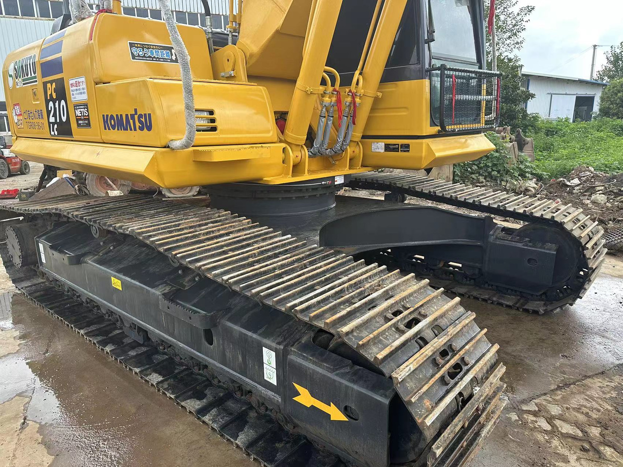 CRAWLER EXCAVATOR Used Good Quality Japan Original PC210-8 in Good Condition PC210-8 Komatsu - Kāpurķēžu ekskavators: foto 3 CRAWLER EXCAVATOR Used Good Quality Japan Original PC210-8 in Good Condition PC210-8 Komatsu - Kāpurķēžu ekskavators: foto 3
