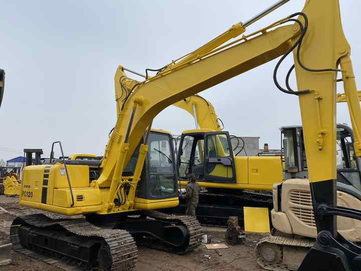 Cheap Used Komatsu PC120-6 Crawler Excavator with High Efficiency Used Heavy Machinery Komatsu P120-6 Digger Cheap for Sale - Kāpurķēžu ekskavators: foto 3 Cheap Used Komatsu PC120-6 Crawler Excavator with High Efficiency Used Heavy Machinery Komatsu P120-6 Digger Cheap for Sale - Kāpurķēžu ekskavators: foto 3