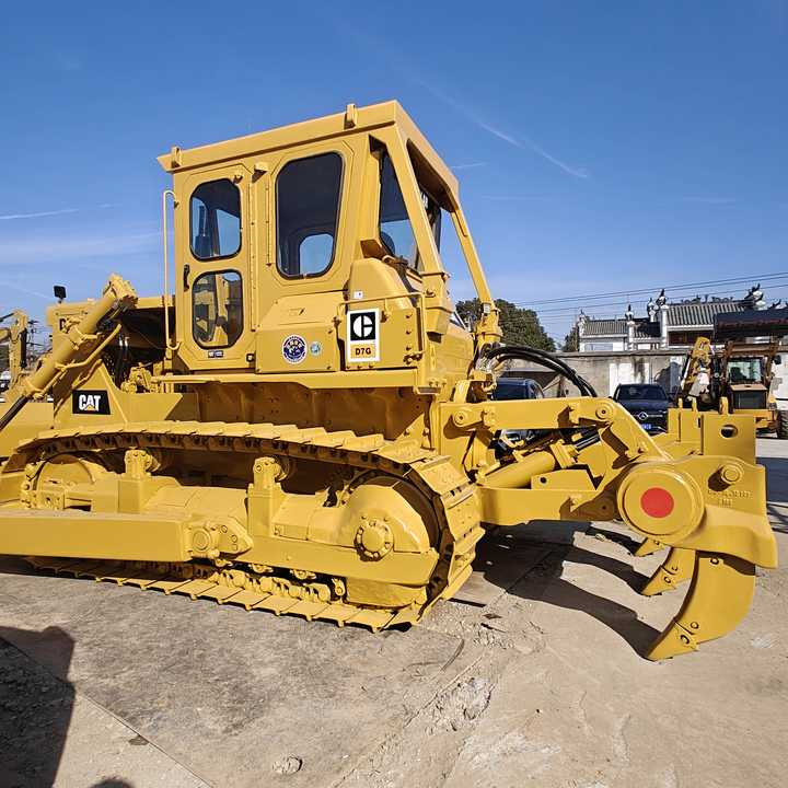 Good Condition Caterpillar CATD7G Original Japan Used Crawler Dozer Used CAT D6 D7 D10 Second Hand Bulldozers for Sale - Buldozers: foto 1 Good Condition Caterpillar CATD7G Original Japan Used Crawler Dozer Used CAT D6 D7 D10 Second Hand Bulldozers for Sale - Buldozers: foto 1
