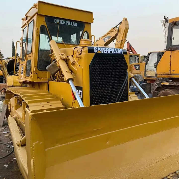 Good Condition D6D Mini Bulldozer New Crawler Bulldozer with Parts Price Bulldozers - Buldozers: foto 2 Good Condition D6D Mini Bulldozer New Crawler Bulldozer with Parts Price Bulldozers - Buldozers: foto 2