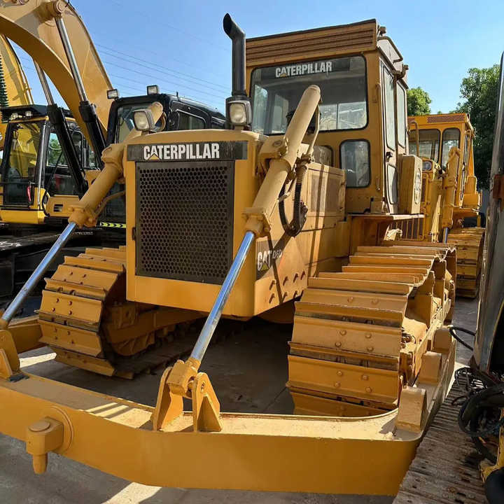 Good Condition D6D Mini Bulldozer New Crawler Bulldozer with Parts Price Bulldozers - Buldozers: foto 3 Good Condition D6D Mini Bulldozer New Crawler Bulldozer with Parts Price Bulldozers - Buldozers: foto 3