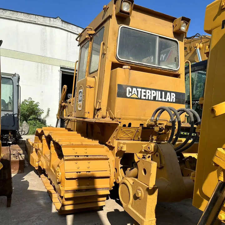 Good Condition D6D Mini Bulldozer New Crawler Bulldozer with Parts Price Bulldozers - Buldozers: foto 1 Good Condition D6D Mini Bulldozer New Crawler Bulldozer with Parts Price Bulldozers - Buldozers: foto 1