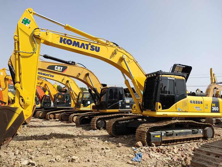 Good Condition Used Komatsu360 Komastu Pc360 Excavator Machine for Cheap Price Hot Sale - Kāpurķēžu ekskavators: foto 2 Good Condition Used Komatsu360 Komastu Pc360 Excavator Machine for Cheap Price Hot Sale - Kāpurķēžu ekskavators: foto 2