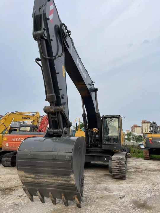 Good Condition VOLVO EC480DL Excavator Low Price Large Hydraulic Crawler Excavator volvo 480dl for Sale - Kāpurķēžu ekskavators: foto 5 Good Condition VOLVO EC480DL Excavator Low Price Large Hydraulic Crawler Excavator volvo 480dl for Sale - Kāpurķēžu ekskavators: foto 5