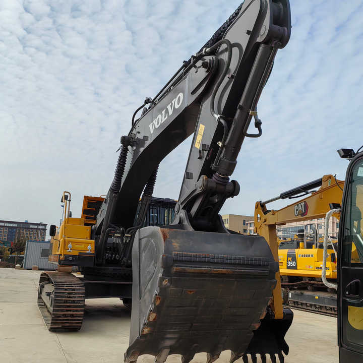 Good Condition VOLVO EC480DL Excavator Low Price Large Hydraulic Crawler Excavator volvo 480dl for Sale - Ekskavators: foto 1 Good Condition VOLVO EC480DL Excavator Low Price Large Hydraulic Crawler Excavator volvo 480dl for Sale - Ekskavators: foto 1