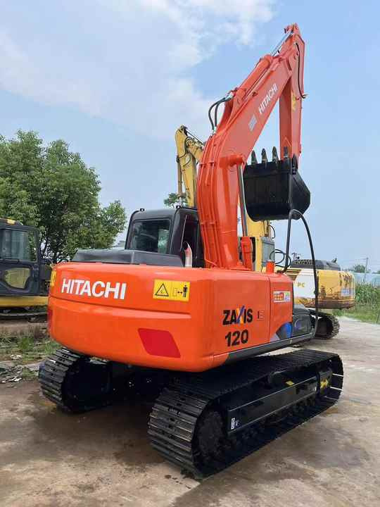 HITACHI ZX120-6 Original Japan Surplus Hitachi ZX120-6 for Sale - Kāpurķēžu ekskavators: foto 2 HITACHI ZX120-6 Original Japan Surplus Hitachi ZX120-6 for Sale - Kāpurķēžu ekskavators: foto 2