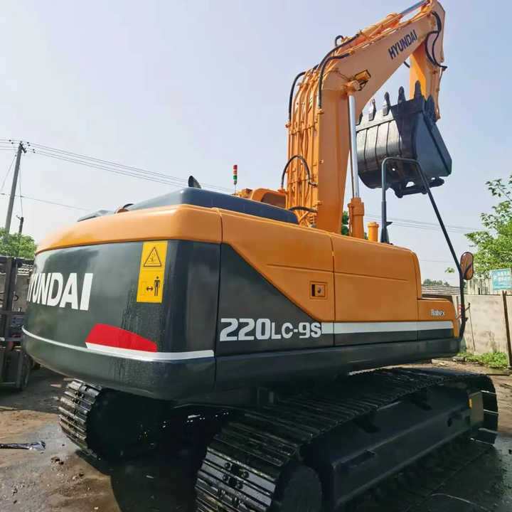 Hyundai Digger 220lc-9s Second Hand Korea Made High Performance Machine Hyundai Excavator for Sale - Kāpurķēžu ekskavators: foto 4 Hyundai Digger 220lc-9s Second Hand Korea Made High Performance Machine Hyundai Excavator for Sale - Kāpurķēžu ekskavators: foto 4