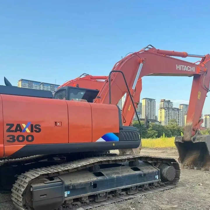 Original Japan Hitachi ZX300 Excavator Hitachi Excavator in Low Price for Hot Sale - Kāpurķēžu ekskavators: foto 4 Original Japan Hitachi ZX300 Excavator Hitachi Excavator in Low Price for Hot Sale - Kāpurķēžu ekskavators: foto 4