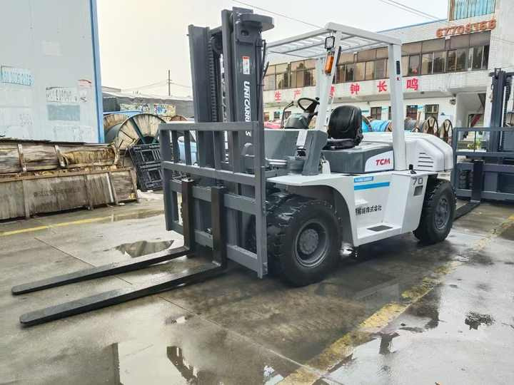 TCM 70 Diesel Forklift 7 Ton | Heavy-Duty Industrial Forklift | Warehouse/Construction Equipment - Autokrāvējs: foto 3 TCM 70 Diesel Forklift 7 Ton | Heavy-Duty Industrial Forklift | Warehouse/Construction Equipment - Autokrāvējs: foto 3