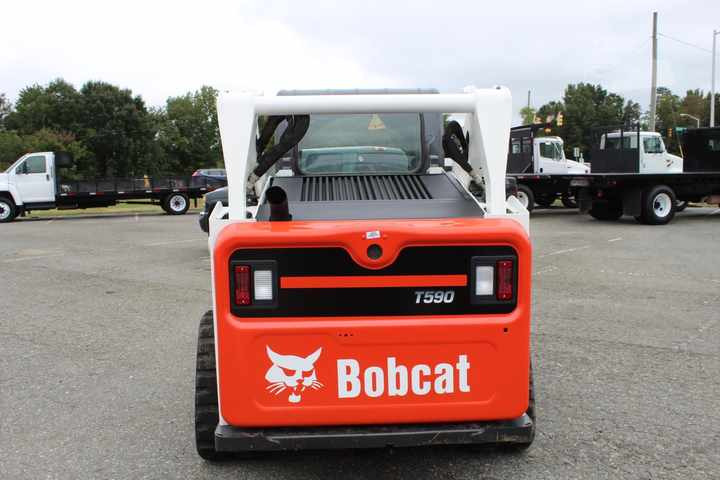 Used Bobcat T590 UsedSkid Steer Loader with Good Condition for Sale S160 S300 S185 S330 - Kompaktiekrāvējs: foto 4 Used Bobcat T590 UsedSkid Steer Loader with Good Condition for Sale S160 S300 S185 S330 - Kompaktiekrāvējs: foto 4