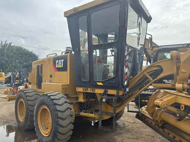 Used Caterpillar CAT 140k Land Road Motor Grader CAT140k Used Grader Cheap Price for Sale - Greiders: foto 5 Used Caterpillar CAT 140k Land Road Motor Grader CAT140k Used Grader Cheap Price for Sale - Greiders: foto 5