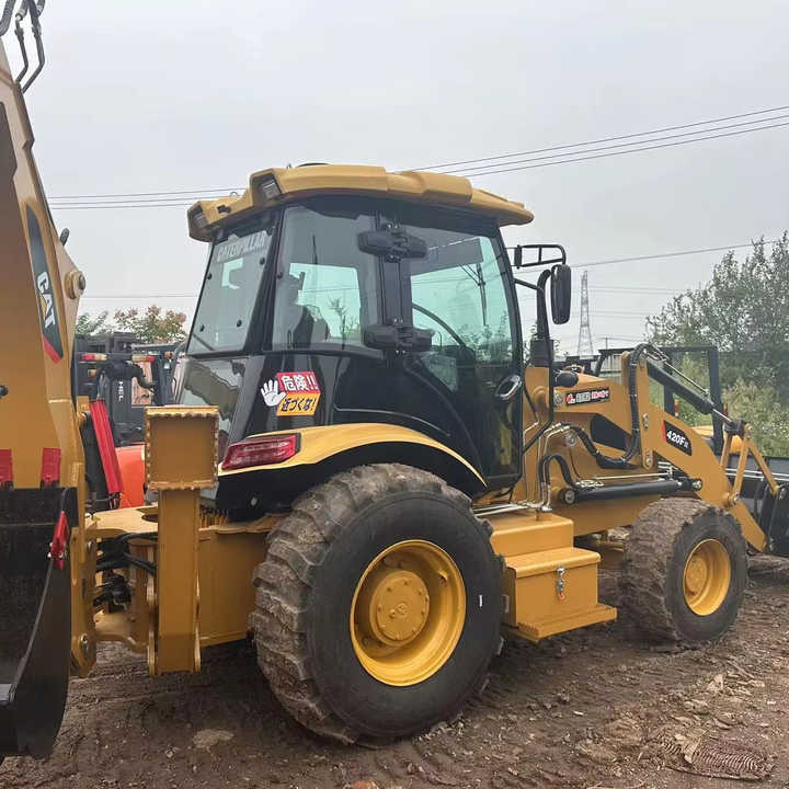 Used Caterpillar CAT 450F Retro Excavator CAT420F Cheap Price for Sale - Ekskavators-iekrāvējs: foto 1 Used Caterpillar CAT 450F Retro Excavator CAT420F Cheap Price for Sale - Ekskavators-iekrāvējs: foto 1