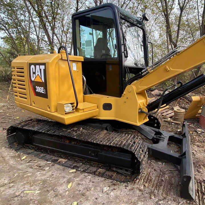 Used Digger CAT 306E2 Construction Machinery ConstructionDigger Used CAT 306E2 Cheap Excavator - Kāpurķēžu ekskavators: foto 1 Used Digger CAT 306E2 Construction Machinery ConstructionDigger Used CAT 306E2 Cheap Excavator - Kāpurķēžu ekskavators: foto 1