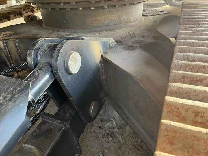 Used Good Quality Japan Original PC138us in Good Condition PC138us Komatsu - Kāpurķēžu ekskavators: foto 5 Used Good Quality Japan Original PC138us in Good Condition PC138us Komatsu - Kāpurķēžu ekskavators: foto 5