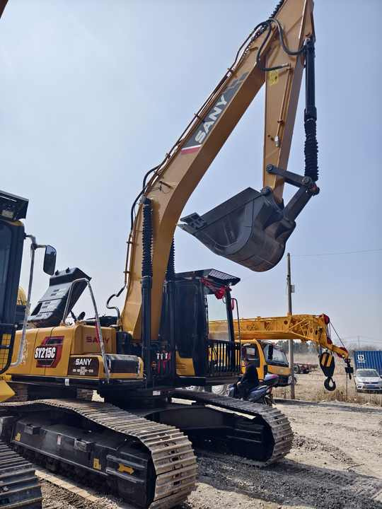 Used Heavy Construction Equipment Sany Sy215 Excavator Used Machine - Kāpurķēžu ekskavators: foto 4 Used Heavy Construction Equipment Sany Sy215 Excavator Used Machine - Kāpurķēžu ekskavators: foto 4