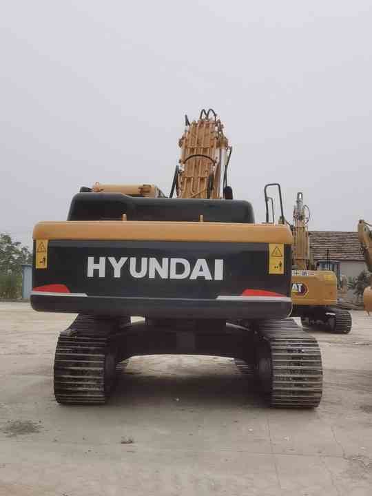 Used Hyuhdai 330-9 Excavator for Sale Used Korea Brand Original Excavator hyundai 220-9 330-9 - Kāpurķēžu ekskavators: foto 3 Used Hyuhdai 330-9 Excavator for Sale Used Korea Brand Original Excavator hyundai 220-9 330-9 - Kāpurķēžu ekskavators: foto 3