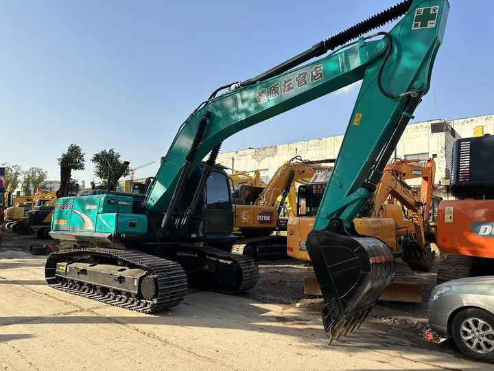 Used Japan Kobelco SK200-8 Crawler Excavator New Arrival Earth-moving Machine for Sale - Ekskavators: foto 5 Used Japan Kobelco SK200-8 Crawler Excavator New Arrival Earth-moving Machine for Sale - Ekskavators: foto 5