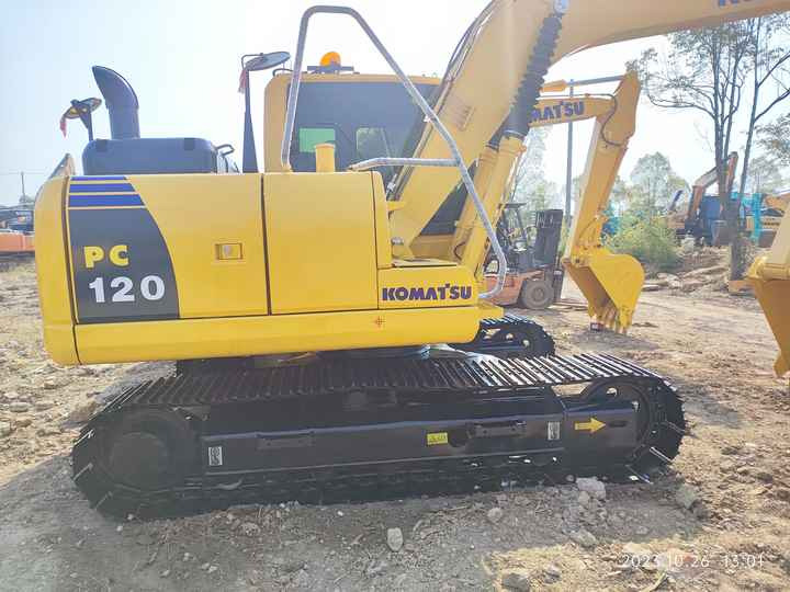 Used Japan Original PC120-8 in Good Condition PC120-8 Komatsu in Good Quality - Kāpurķēžu ekskavators: foto 2 Used Japan Original PC120-8 in Good Condition PC120-8 Komatsu in Good Quality - Kāpurķēžu ekskavators: foto 2