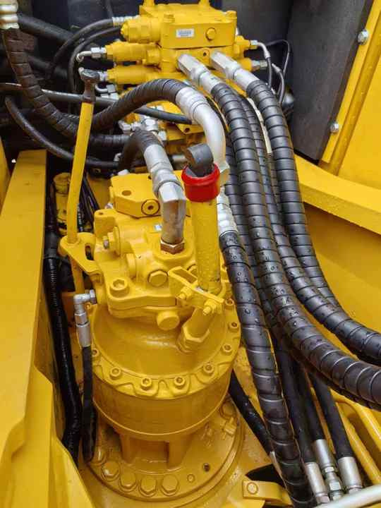 Used Komatsu PC160 Crawler Hydraulic High Performance Digger Excavator Construction Machinery Used Machinery for Sale - Ekskavators: foto 5 Used Komatsu PC160 Crawler Hydraulic High Performance Digger Excavator Construction Machinery Used Machinery for Sale - Ekskavators: foto 5