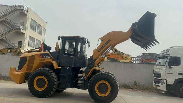 Used Liugong856h Wheel Loader Machine Mini Telehandler Used Liugong Wheel Loader Cummins Engine Loader - Riteņu iekrāvējs: foto 5 Used Liugong856h Wheel Loader Machine Mini Telehandler Used Liugong Wheel Loader Cummins Engine Loader - Riteņu iekrāvējs: foto 5