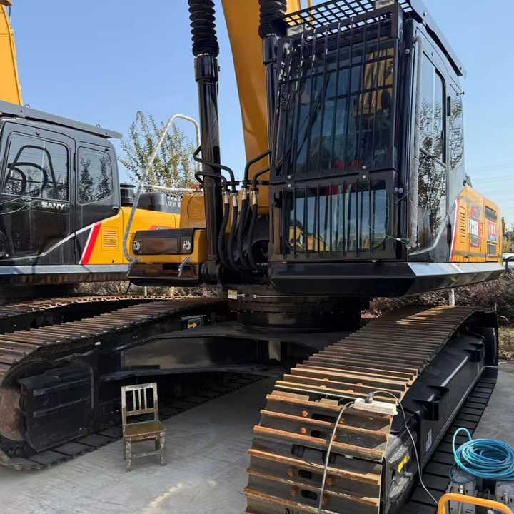 Kāpurķēžu ekskavators Used SANY SY235H Excavator 23Ton Crawler Excavator Second Hand  Excavator Sany 215 235 245 Hydraulic Machinery: foto 1