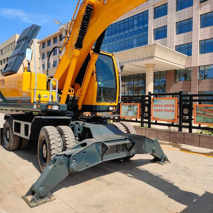 Well-Maintained Hyundai 210-9Used Wheel Excavator Construction Machine | No Major Repairs | Price Negotiable - Riteņu ekskavators: foto 3 Well-Maintained Hyundai 210-9Used Wheel Excavator Construction Machine | No Major Repairs | Price Negotiable - Riteņu ekskavators: foto 3