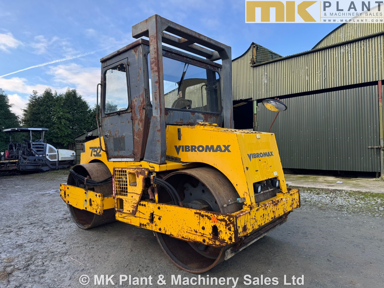 JCB VIBROMAX W752 - Veltnis: foto 2 JCB VIBROMAX W752 - Veltnis: foto 2