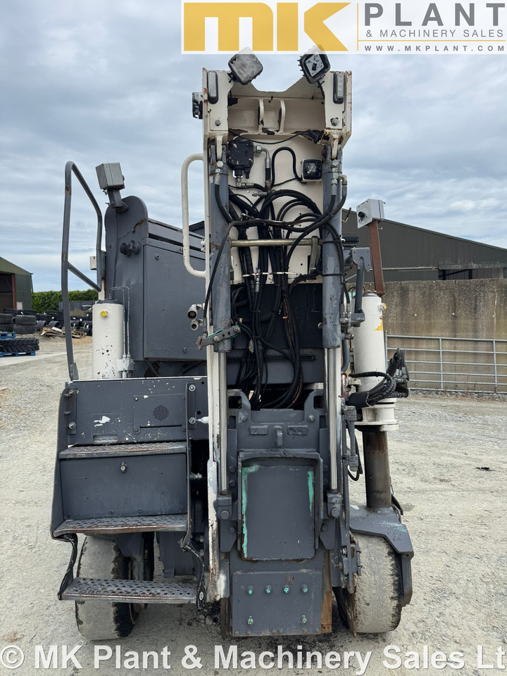 WIRTGEN W50 - Asfalta frēze: foto 3 WIRTGEN W50 - Asfalta frēze: foto 3