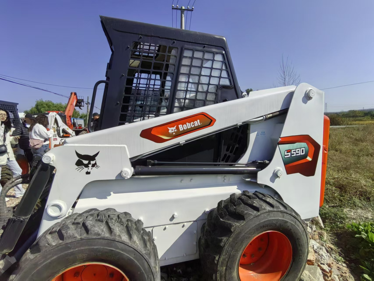 BOBCAT S590 - Kompaktiekrāvējs: foto 3 BOBCAT S590 - Kompaktiekrāvējs: foto 3