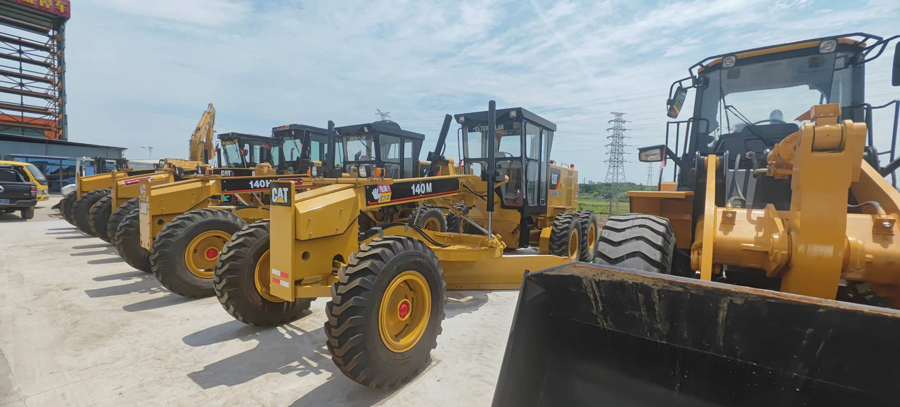 CATERPILLAR 140M - Greiders: foto 1 CATERPILLAR 140M - Greiders: foto 1