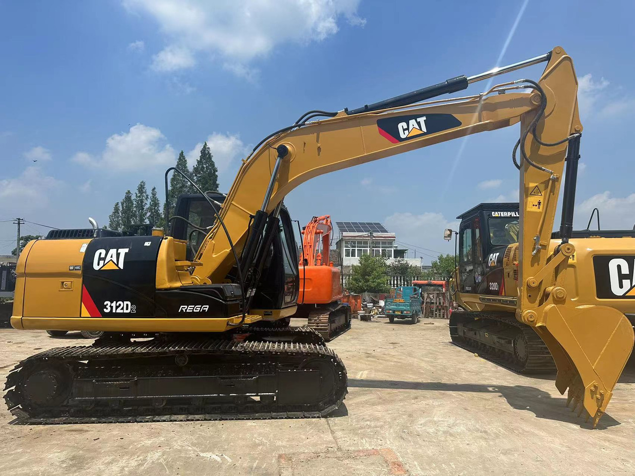 CATERPILLAR 312D2 - Mini-ekskavators: foto 4 CATERPILLAR 312D2 - Mini-ekskavators: foto 4