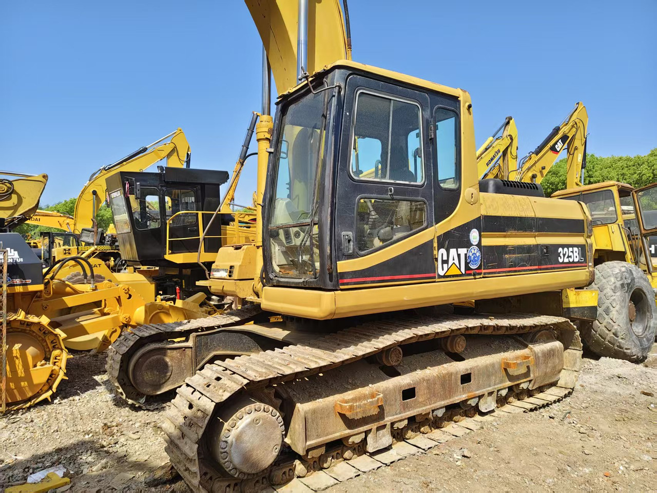 CATERPILLAR 325B - Kāpurķēžu ekskavators: foto 5 CATERPILLAR 325B - Kāpurķēžu ekskavators: foto 5
