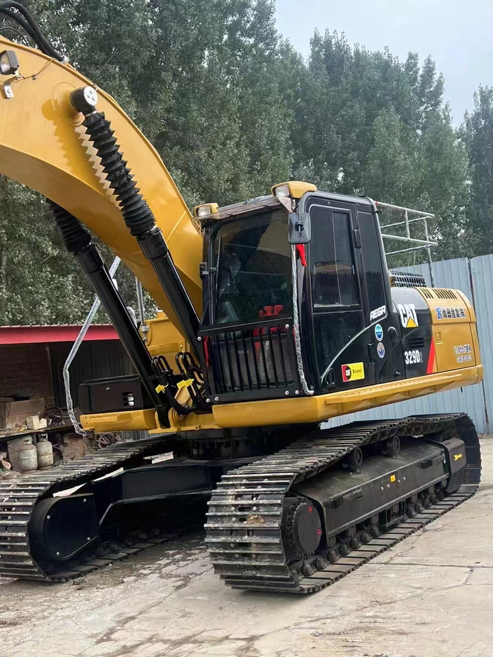 CATERPILLAR 329D2L - Kāpurķēžu ekskavators: foto 3 CATERPILLAR 329D2L - Kāpurķēžu ekskavators: foto 3