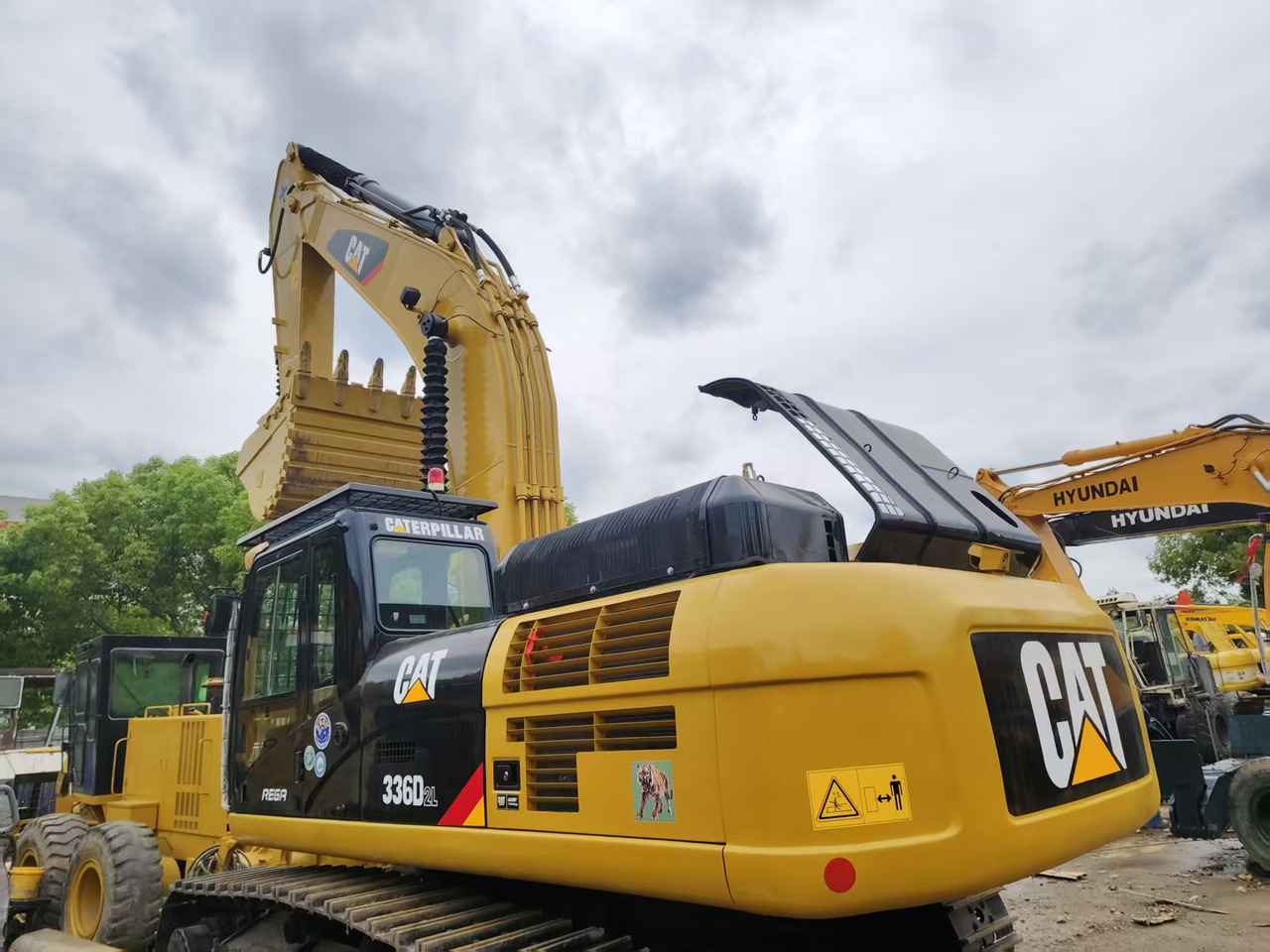 CATERPILLAR 336D2 - Kāpurķēžu ekskavators: foto 1 CATERPILLAR 336D2 - Kāpurķēžu ekskavators: foto 1