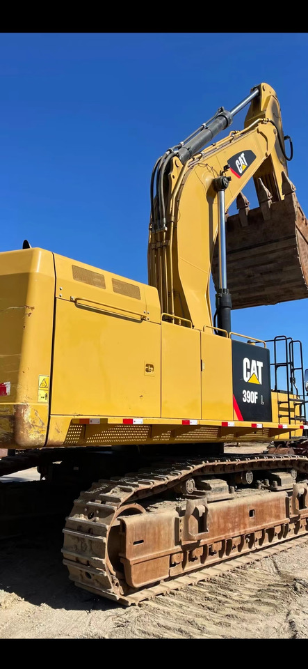 CATERPILLAR 390F - Kāpurķēžu ekskavators: foto 2 CATERPILLAR 390F - Kāpurķēžu ekskavators: foto 2