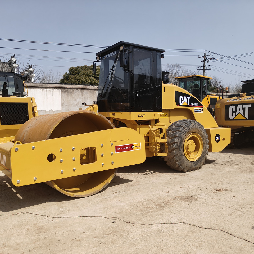 CATERPILLAR 683E - Ceļu veltnis: foto 4 CATERPILLAR 683E - Ceļu veltnis: foto 4