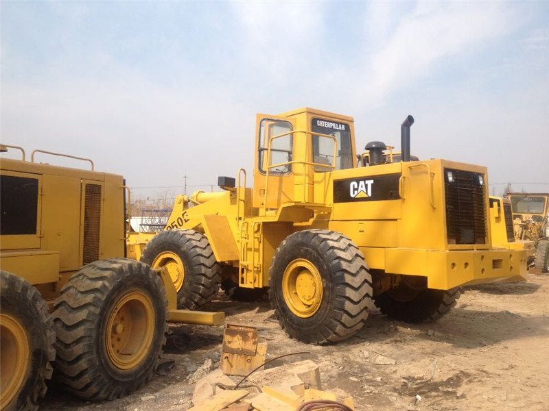 CATERPILLAR 950E - Riteņu iekrāvējs: foto 4 CATERPILLAR 950E - Riteņu iekrāvējs: foto 4