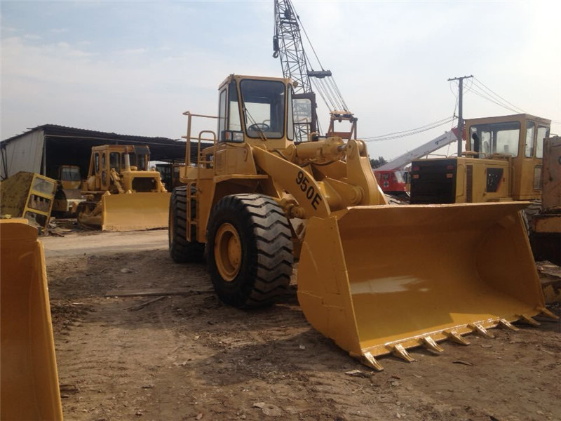 CATERPILLAR 950E - Riteņu iekrāvējs: foto 2 CATERPILLAR 950E - Riteņu iekrāvējs: foto 2